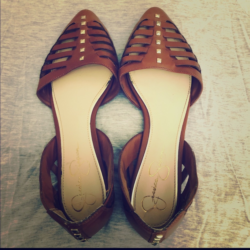 Jessica Simpson tan/gold studded flats